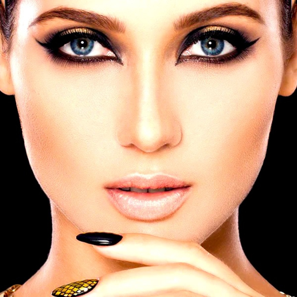 AESTHETICA LIQUID EYELINER